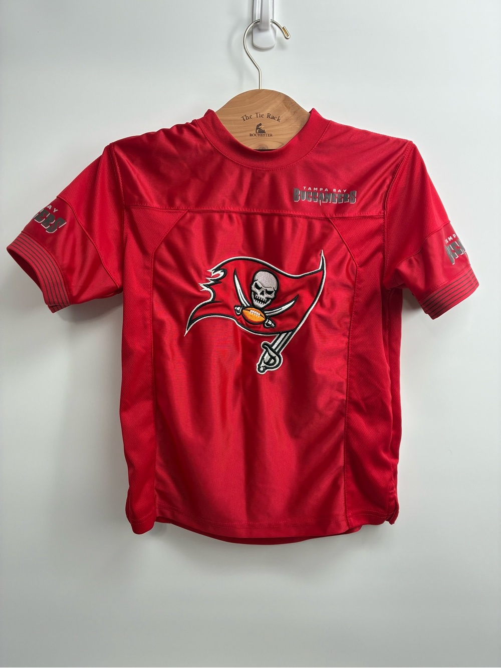 NFL Tampa Bay Buccaneers ultra game Red Youth Logo Jersey